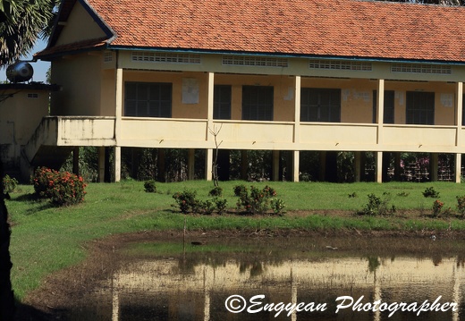School at Koh Oukhatey