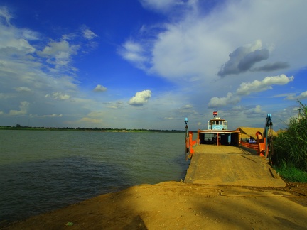 Ferry to Mekong Island(6495)