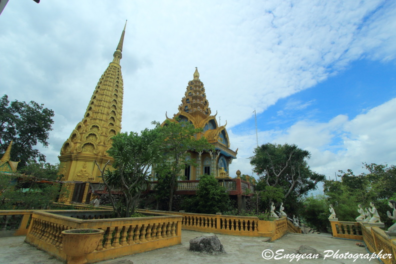 Phnom Sampeau (7207)EOS-M.jpg