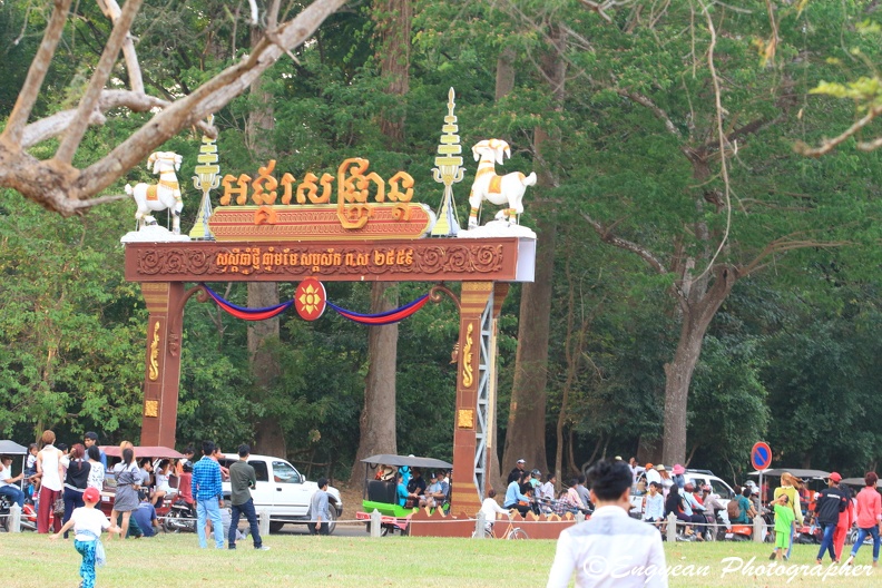 Maha Songkran 2015 (2836).jpg